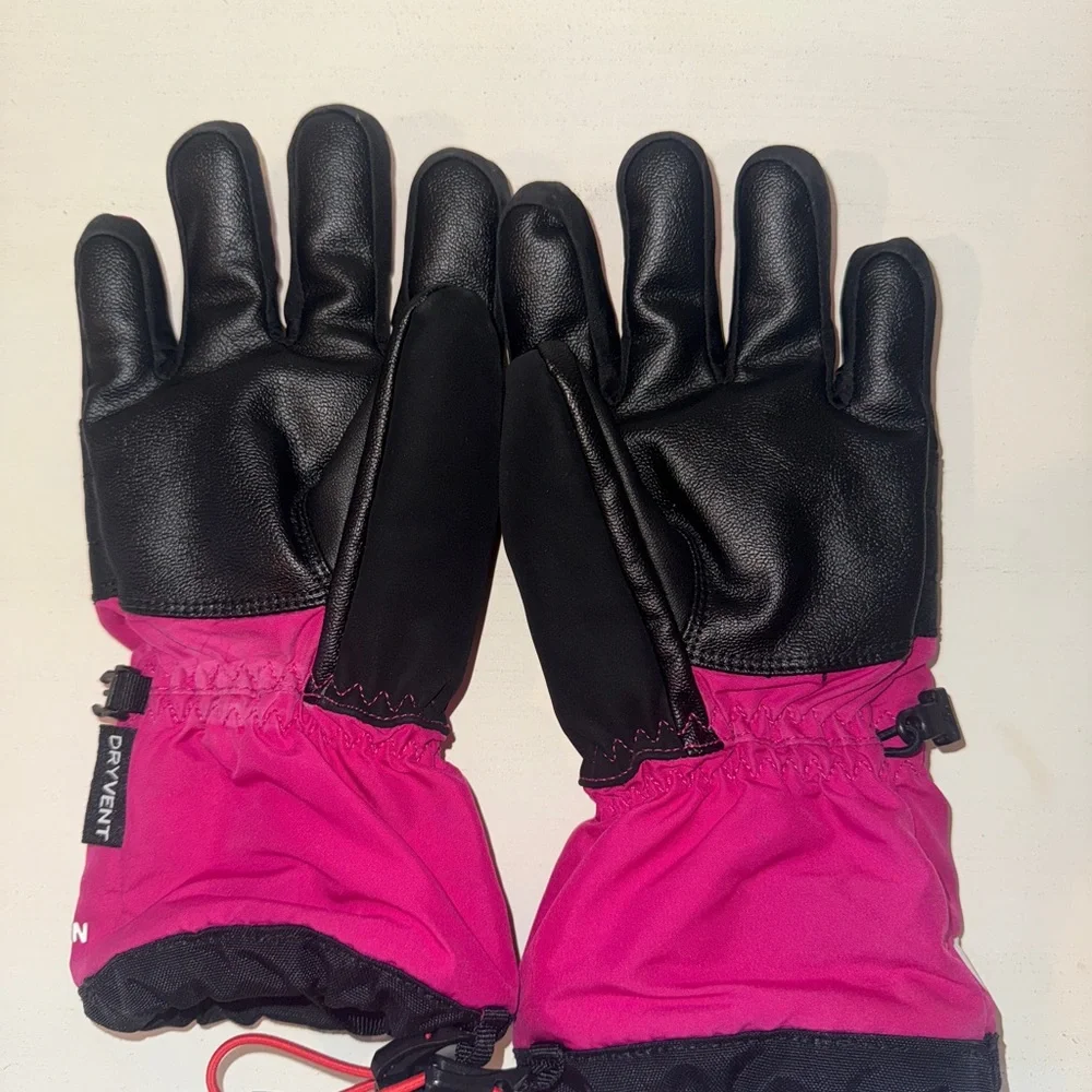 The North Face Fuchsia and Black Winter Gloves